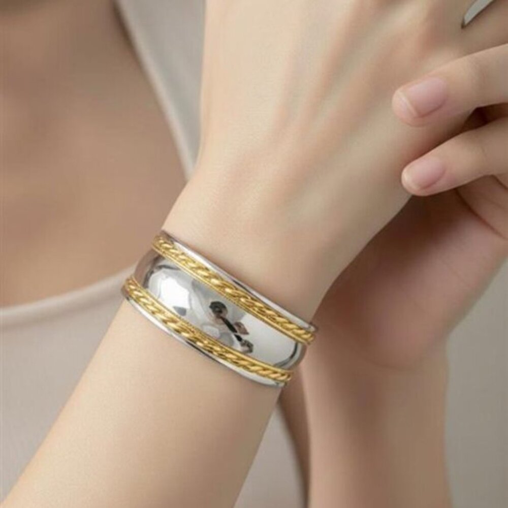 Luxury Elegant Twisted Wide Curved Stainless Steel Open Bracelet Bangle